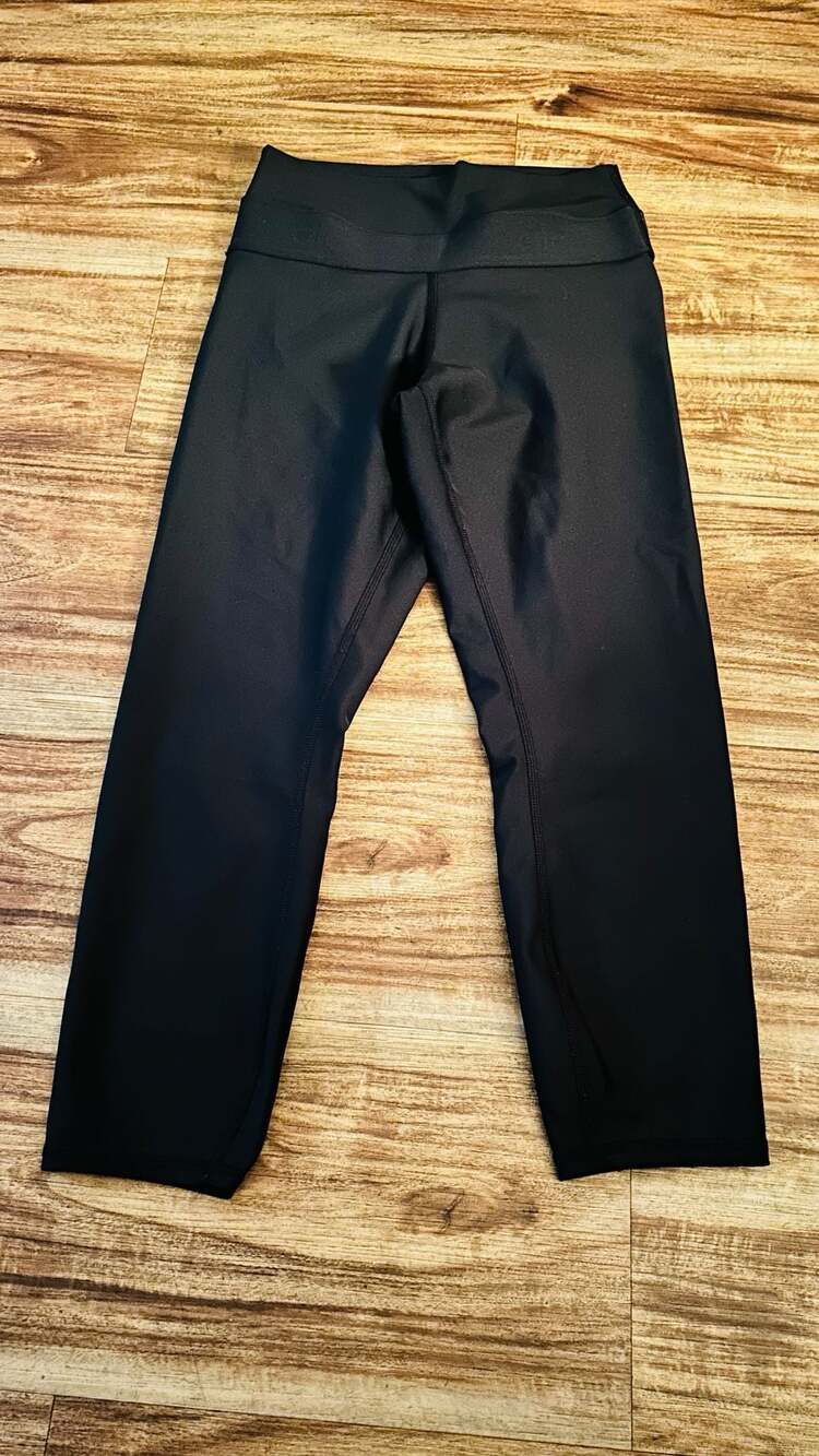 Alo Yoga Black Metallic High Waist Leggings. Pc 91